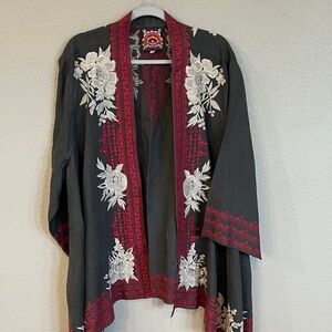 Johnny Was - Charcoal Grey w Red Embroidered Kimono